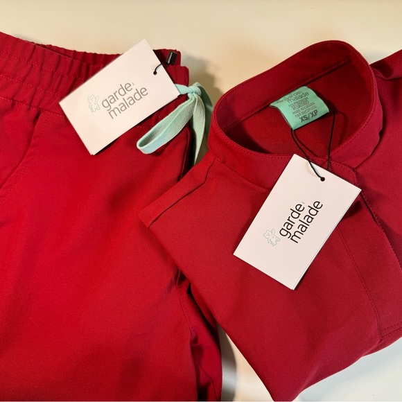 Garde Malade Scrub set- Canneberge - Picture 1 of 7